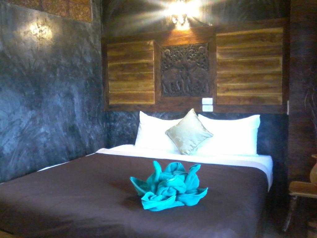 Sea Rock Resort Ko Pha Ngan Exterior foto