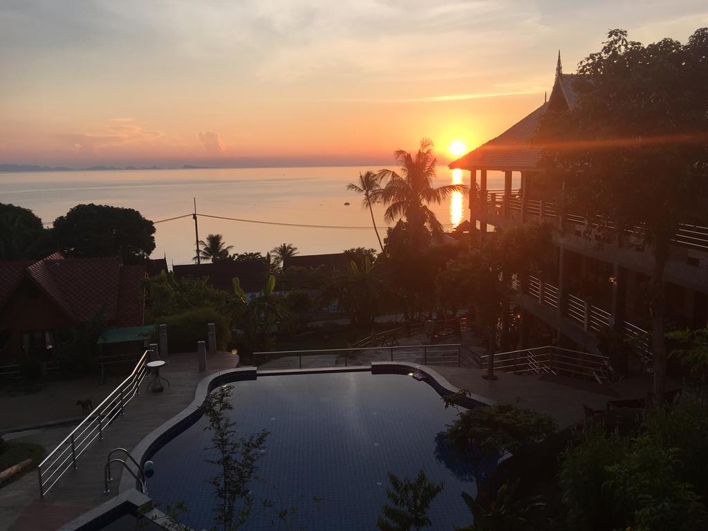 Sea Rock Resort Ko Pha Ngan Exterior foto