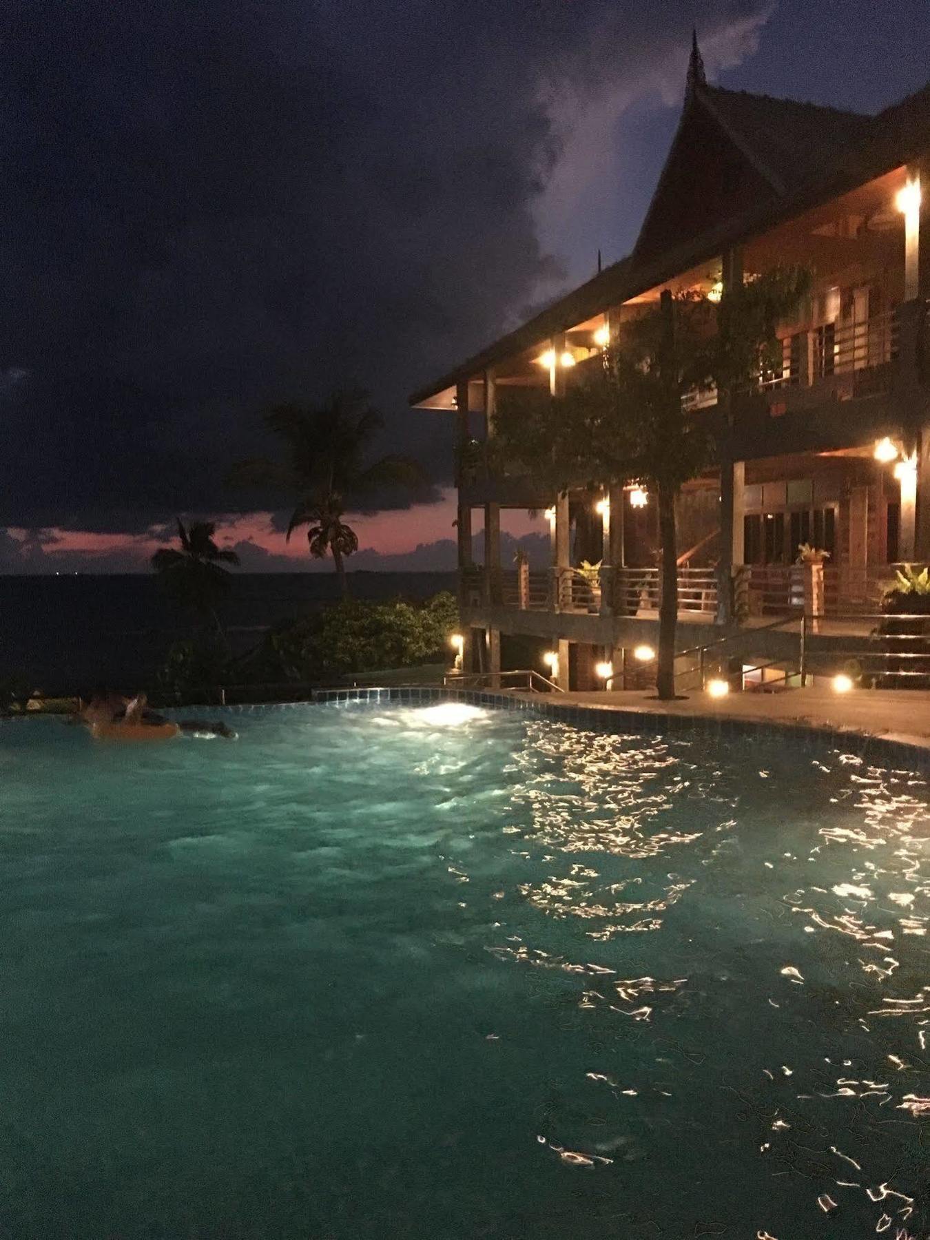 Sea Rock Resort Ko Pha Ngan Exterior foto